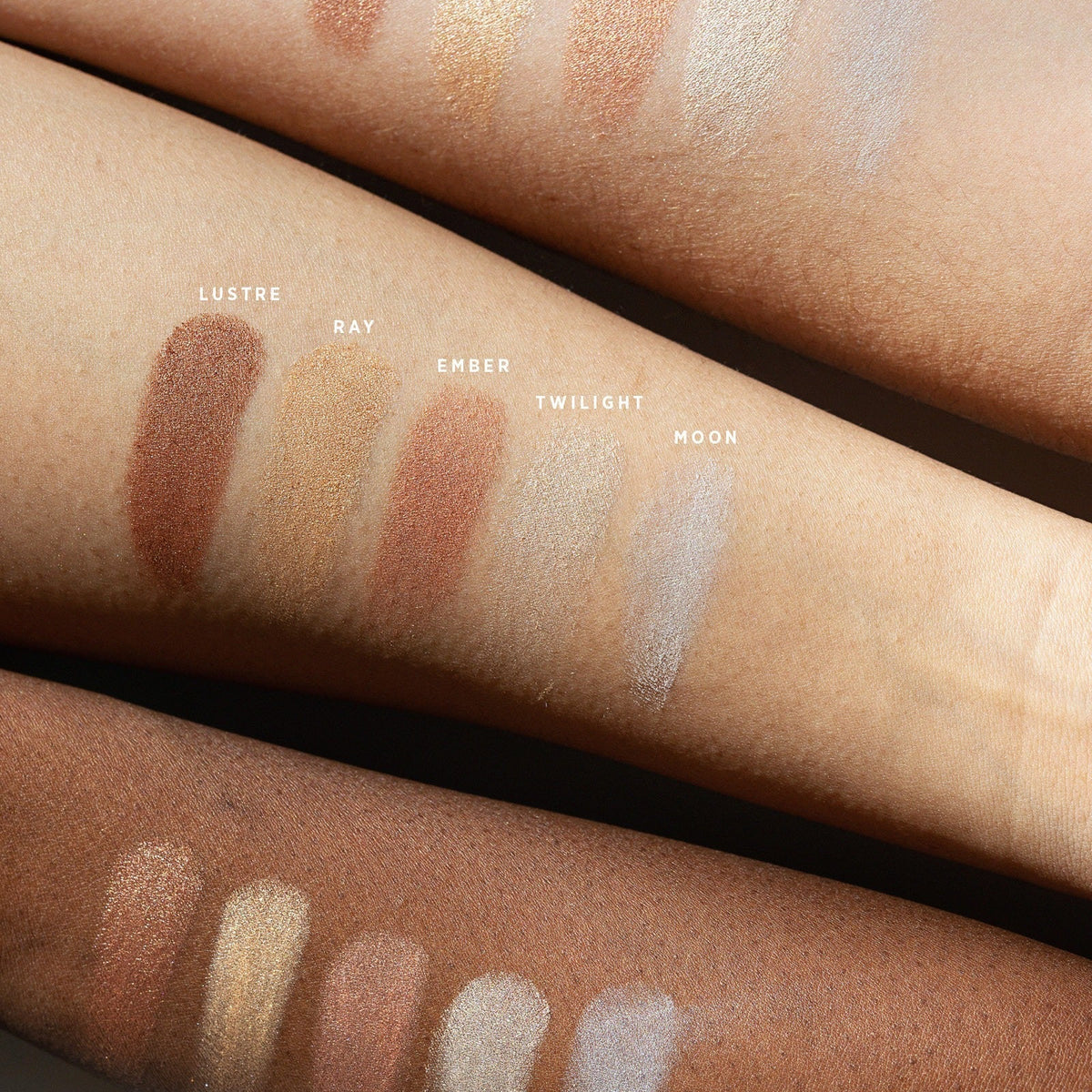 Die fünf Nuancen Moon, Twilight, Ember, Ray und Lustre der Ere Perez Light Shimmer Palette