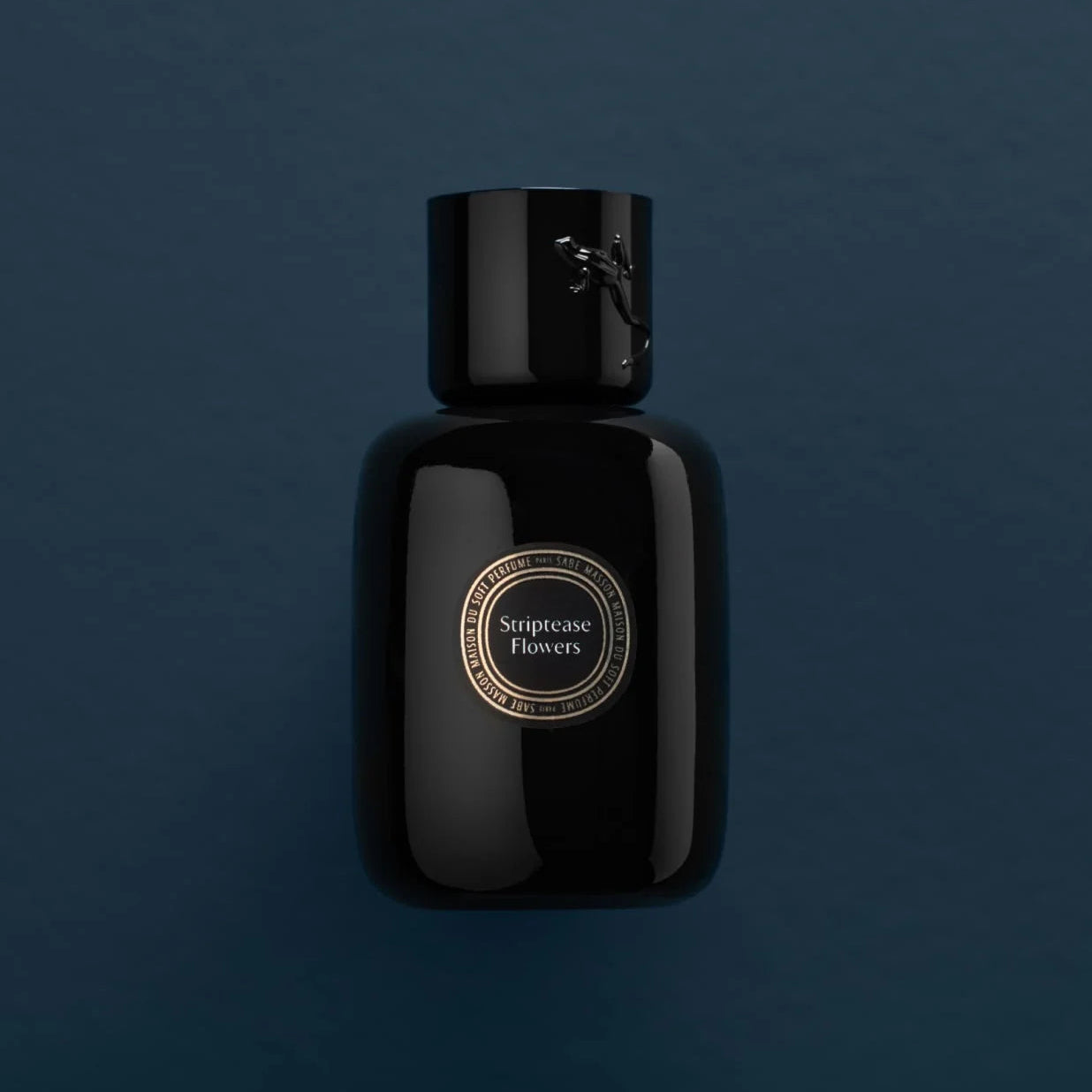 Sabé Masson Striptease Flower Eau de Parfum mit weißen Blüten, floralen Noten und sanften Hölzern.