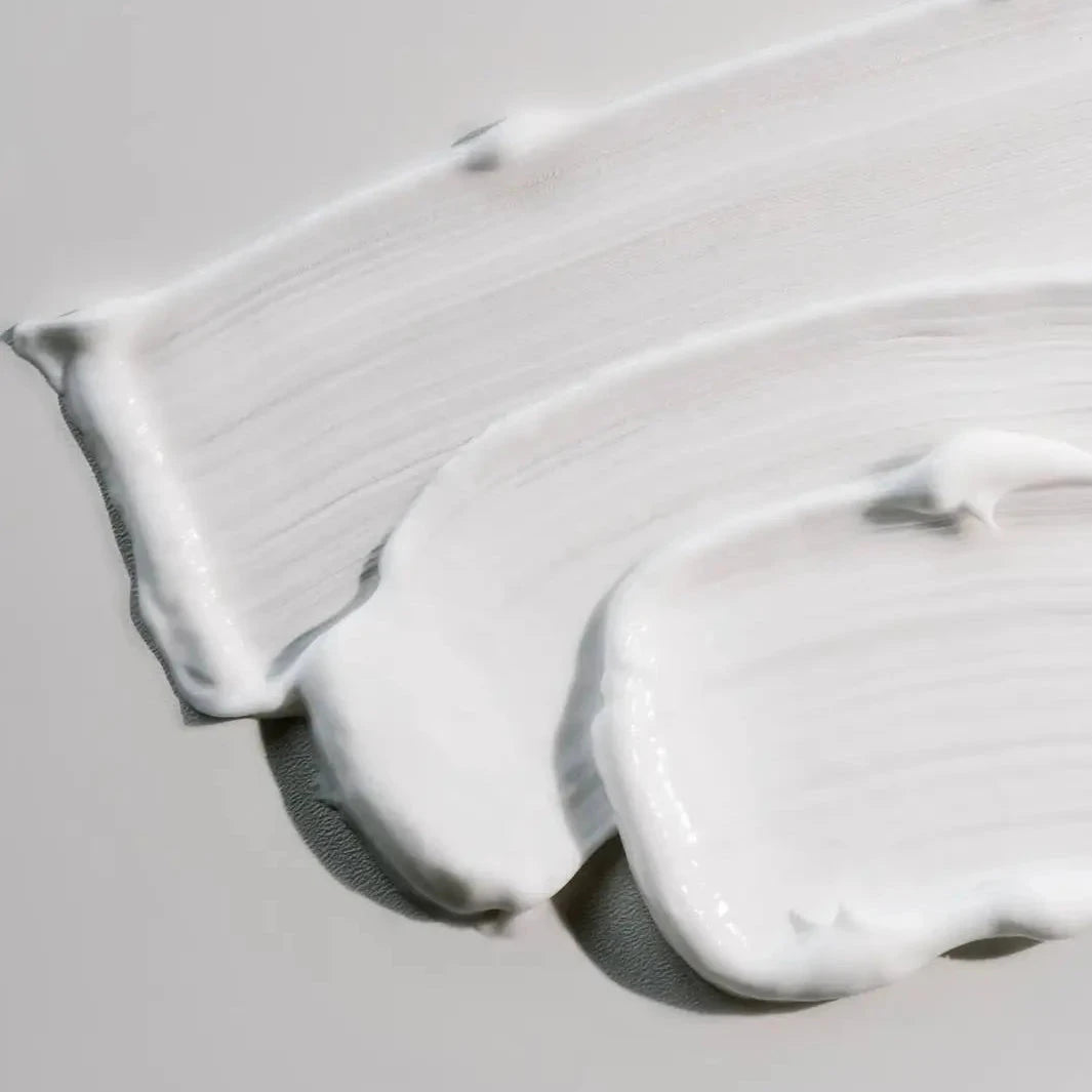 Unsichtbarer Sonnenschutz SPF 50+ unter Make-up nicht fettend