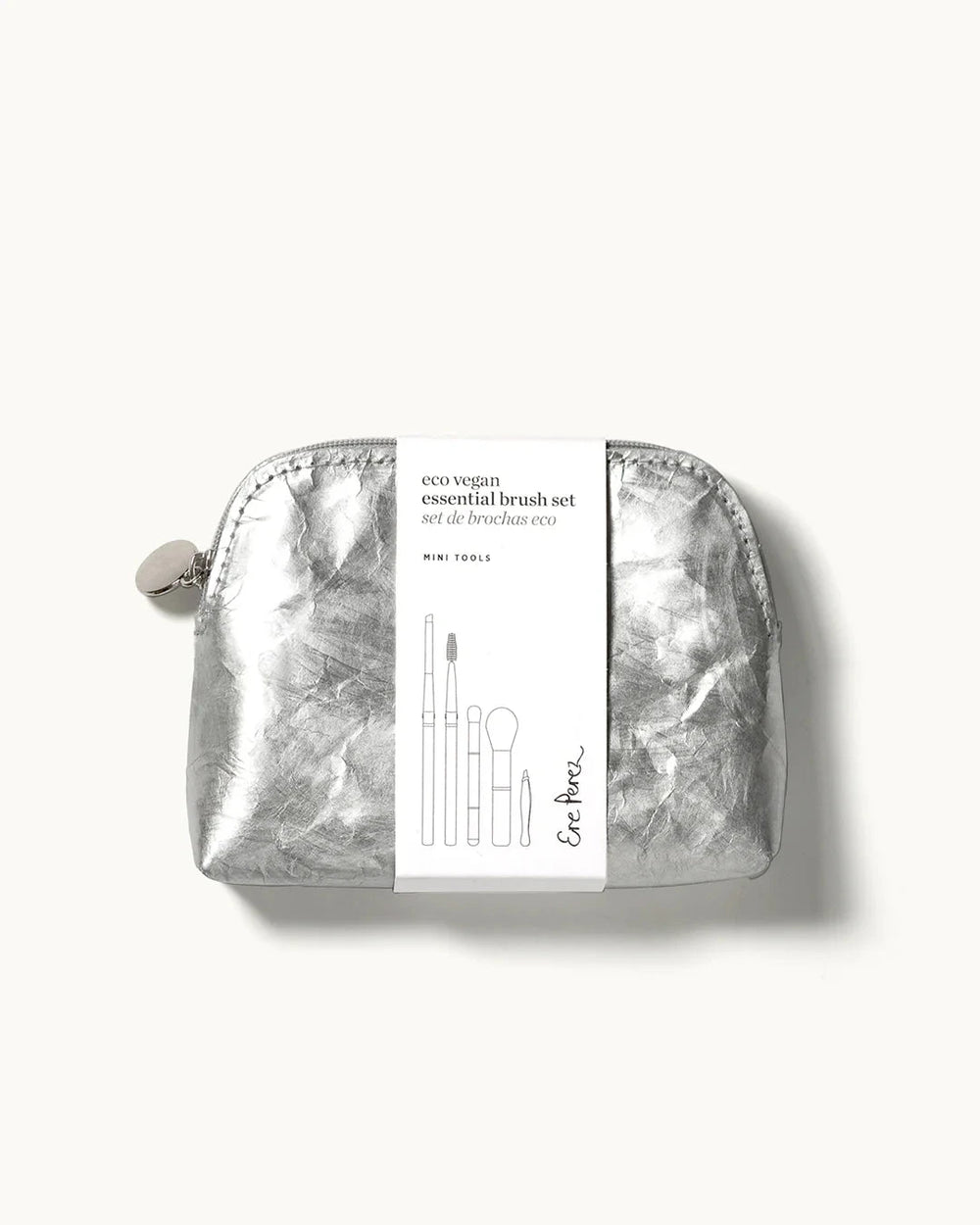 Silberne Kosmetiktasche vom Eco Vegan Essential Brush Set von Ere Perez