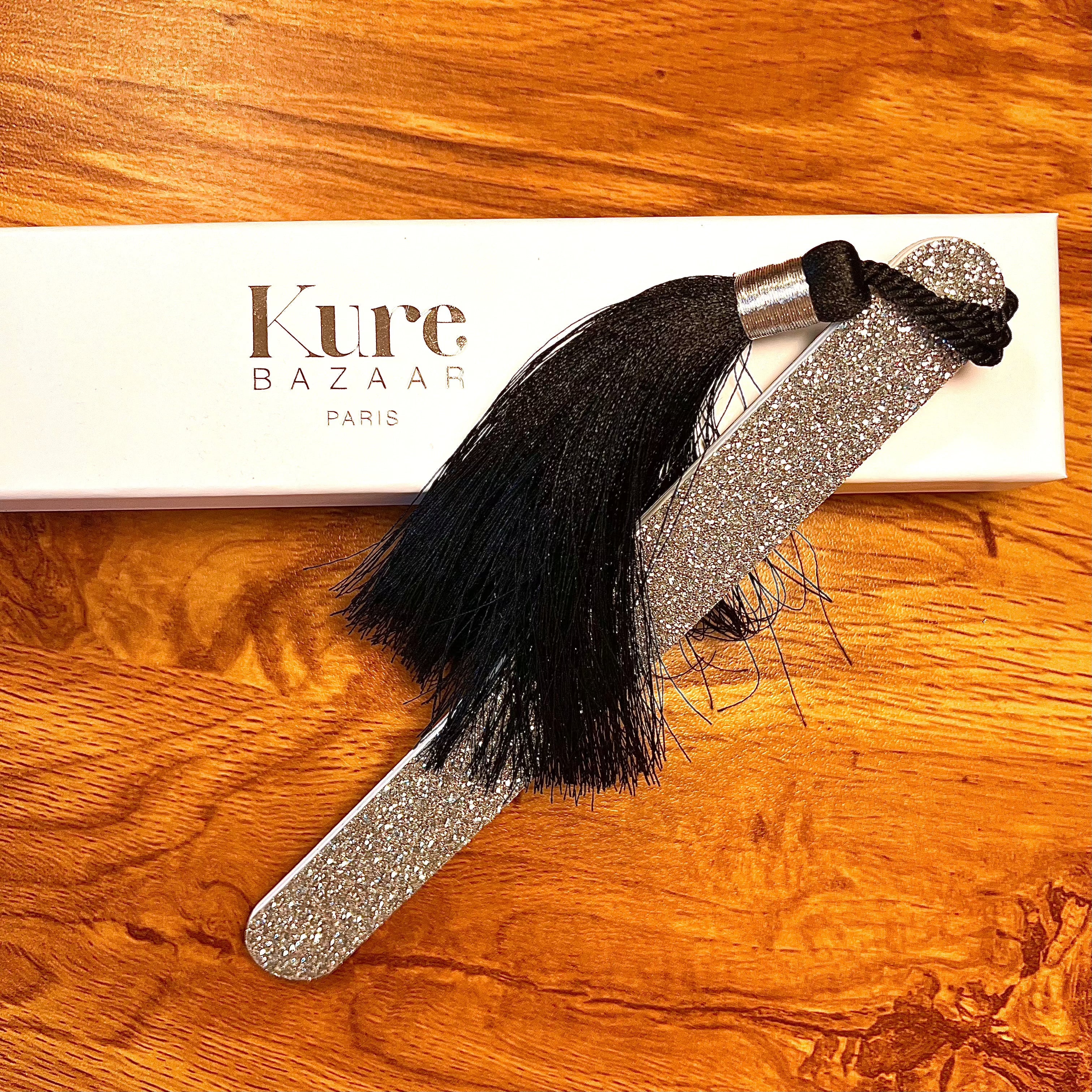 Glitter nail file silver with black pompom