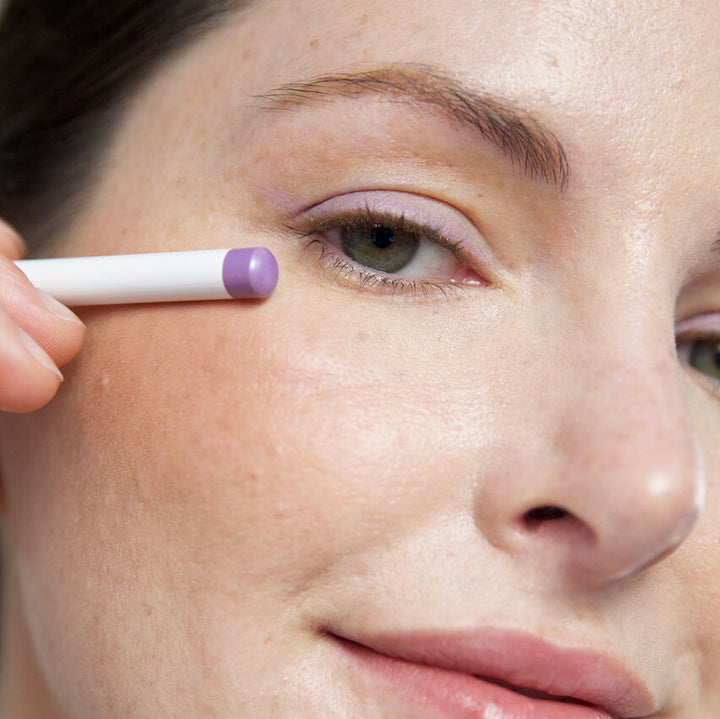 Nahaufnahme Auge, geschminkt mit dem Jojoba Pencil gem.