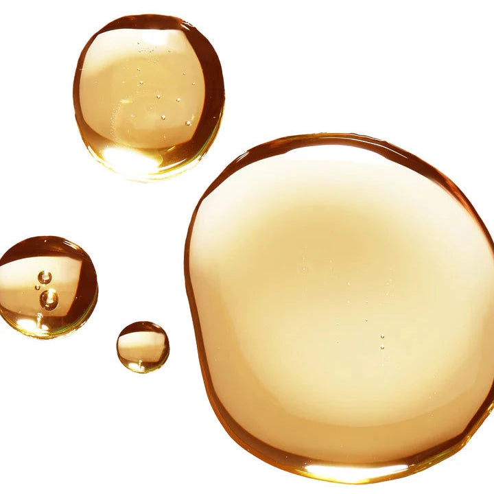 Farb- und Texturbeispiel des Kakadu Beauty Oils von RMS.