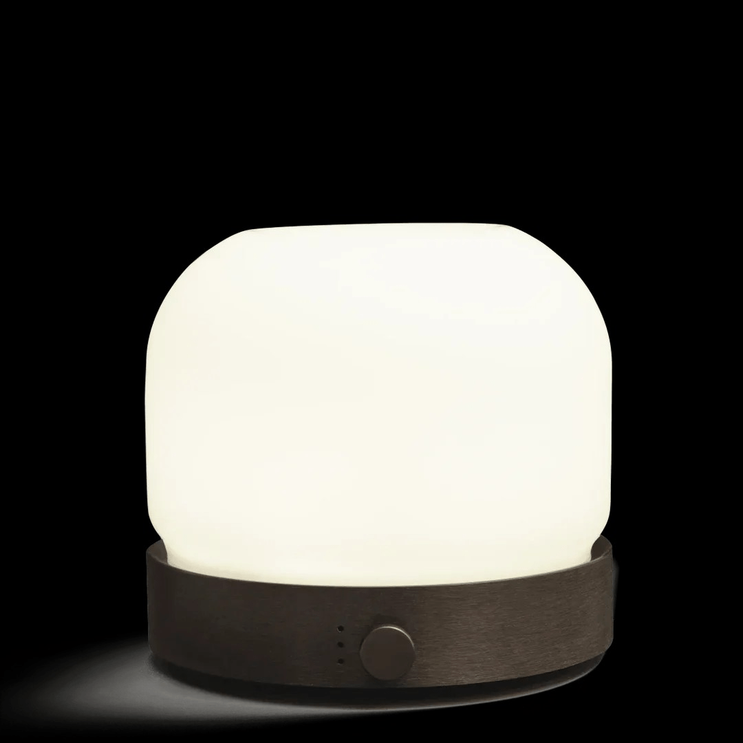 Looops Diffusor Quint mit eingeschaltetem Licht.