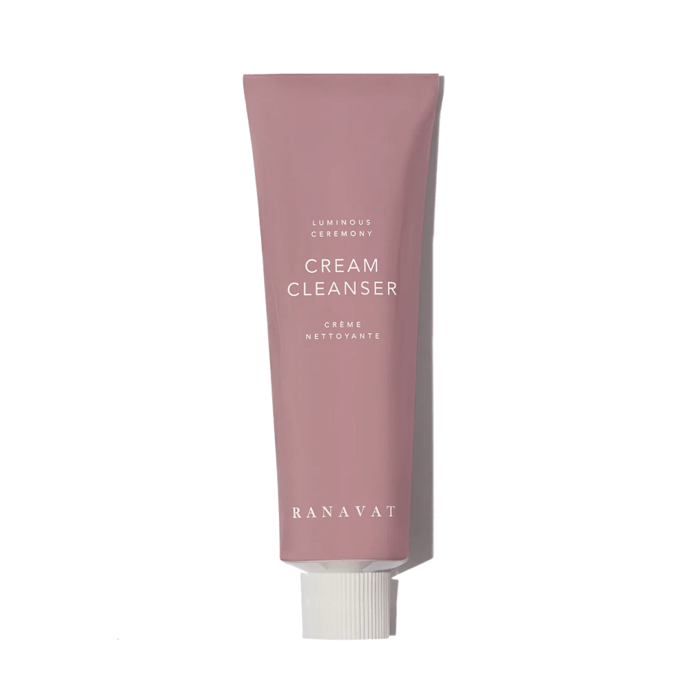 Ranavat Luminous Ceremony Cleanser vor weißem Hintergrund
