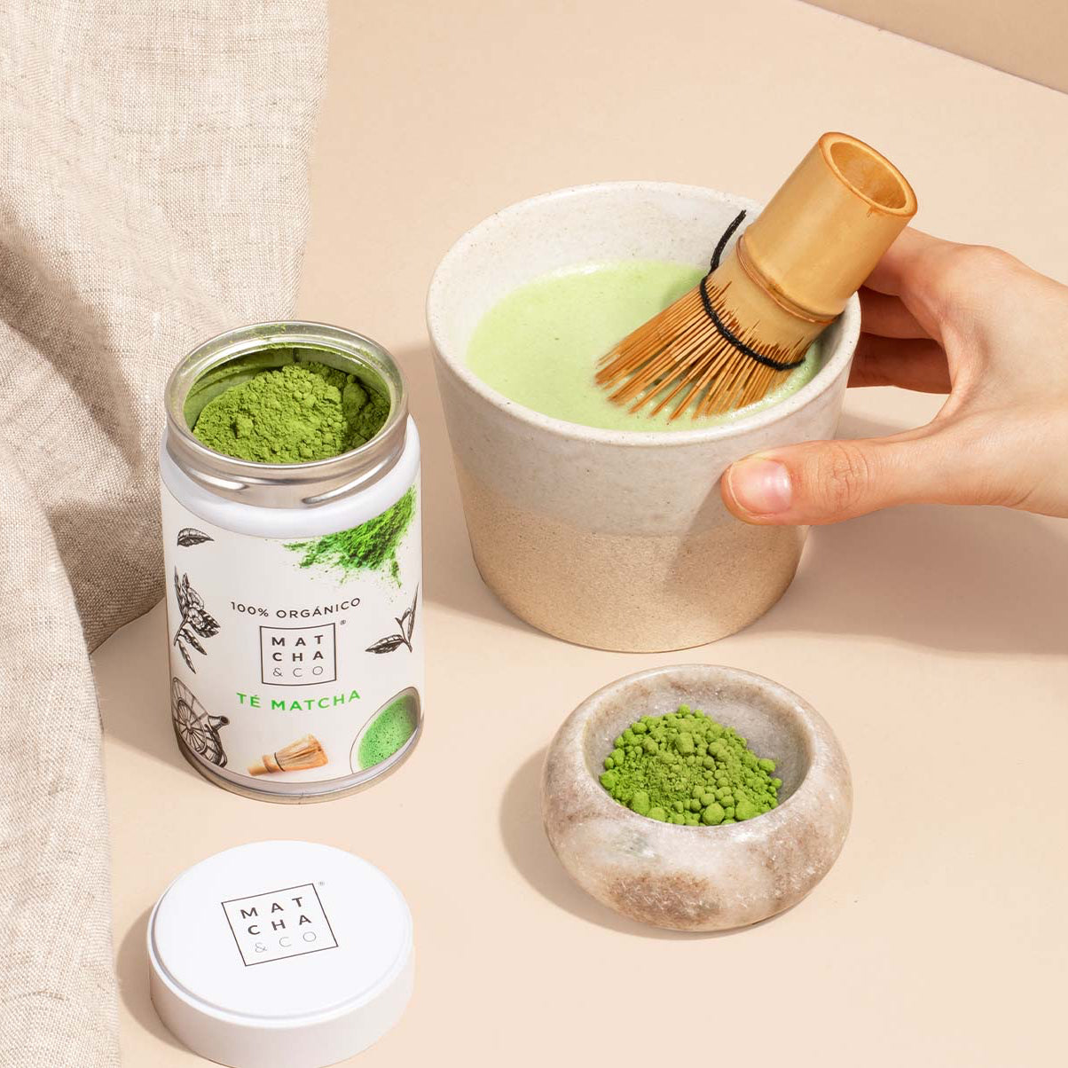 Original Matcha Tee von Matcha & Co als klassischer Matcha-Genussmoment