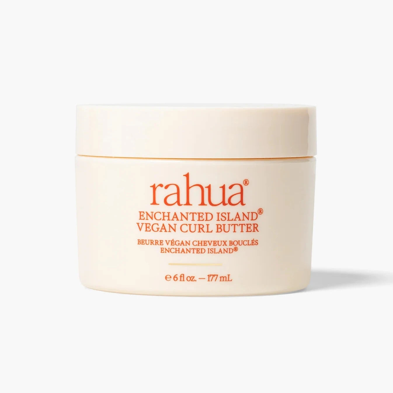 rahua Enchanted Island Vegan Curl Butter vor weißem Hintergrund.