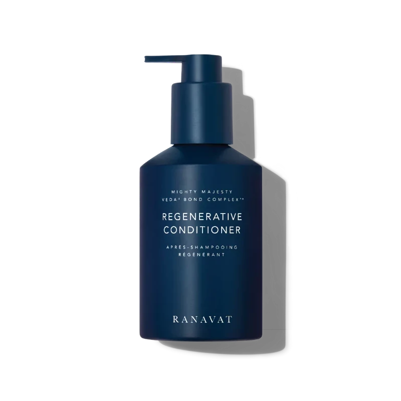Ranavat Regenerative Conditioner blaue Flasche vor weißem Hintergrund