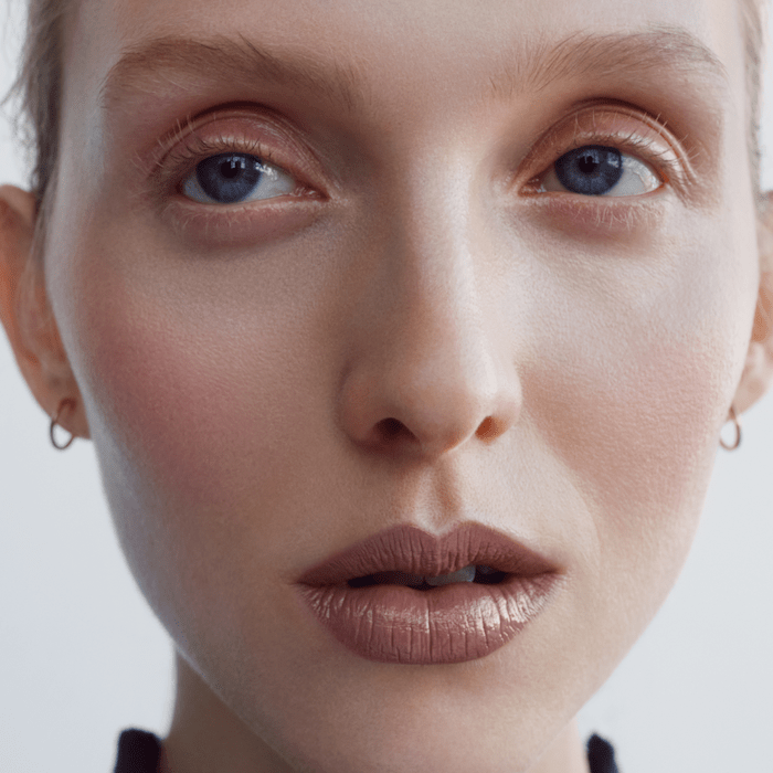 Tinted Beauty Potion SIMONKAI - Manasi 7 Lip Gloss - 3 in 1 Tinted Oil