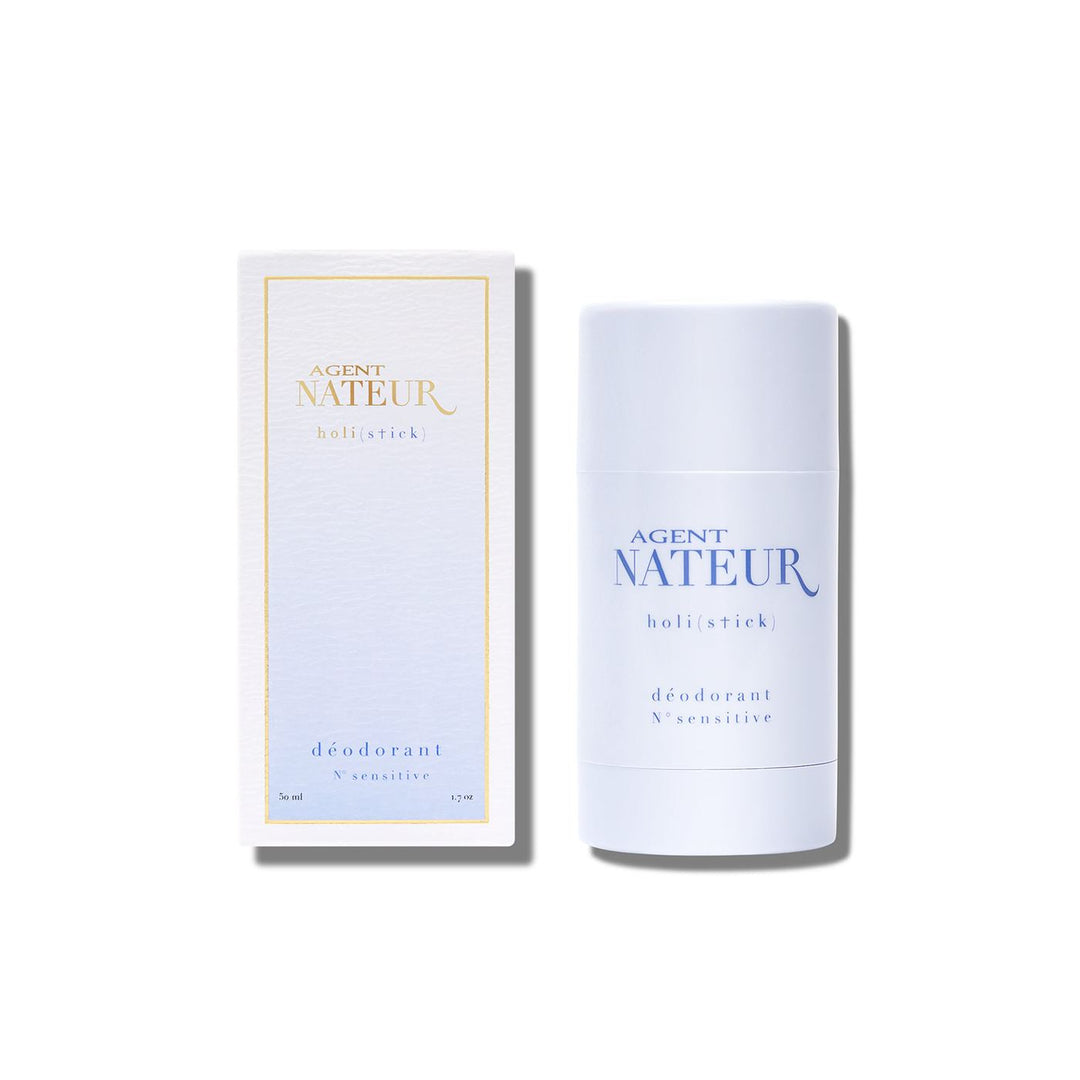 Holi (Stick) Sensitive Deodorant hellblaue Verpackung vor weißem Hintergrund