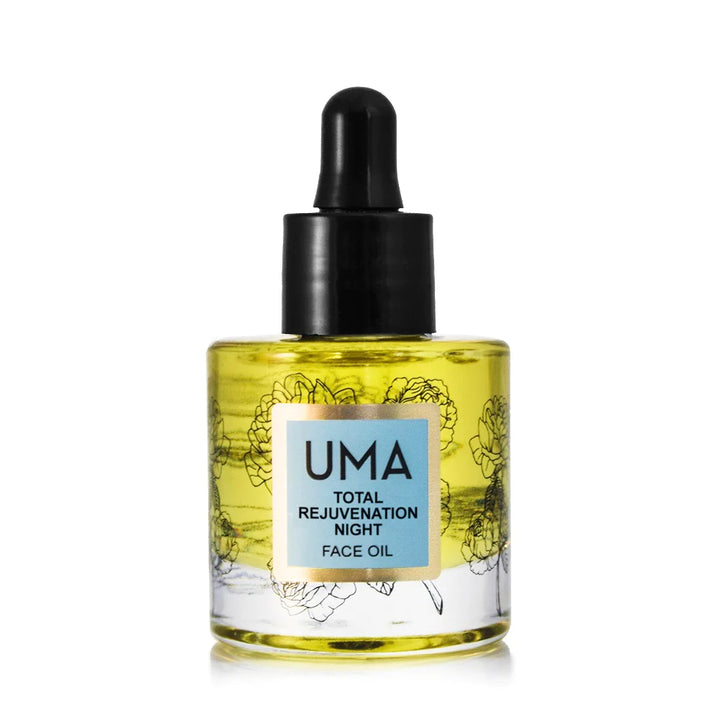 UMA Total Rejuvenation Face Oil Flasche steht vor weißem Hintergrund.