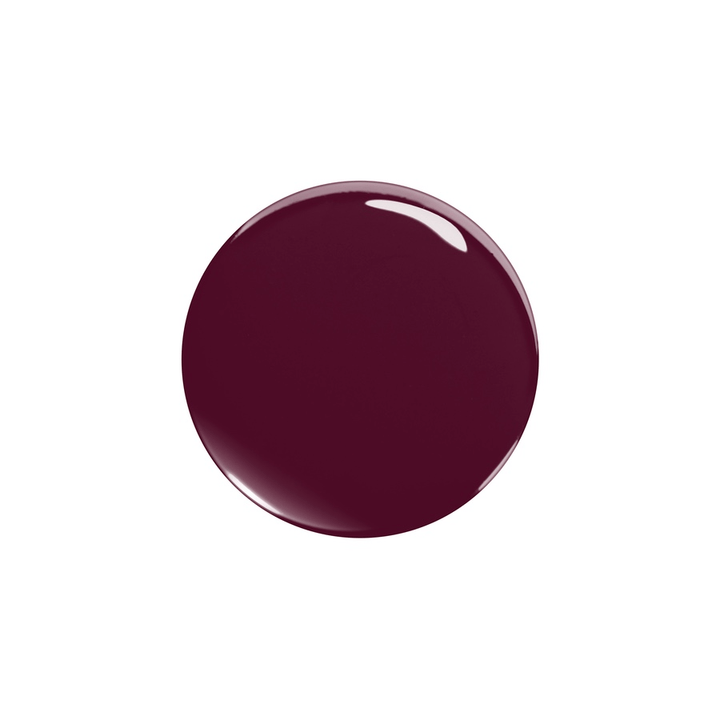 Farbbeispiel des Le Vernis No 917 Rouge Porphyra Nagellacks auf weißem Hintergrund.