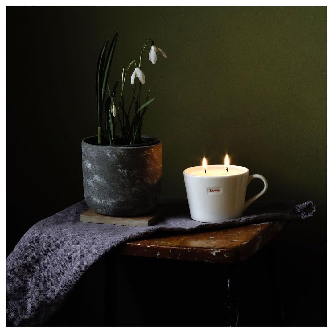 LOVE double wick candle with six high-quality essential oils and reusable love cup