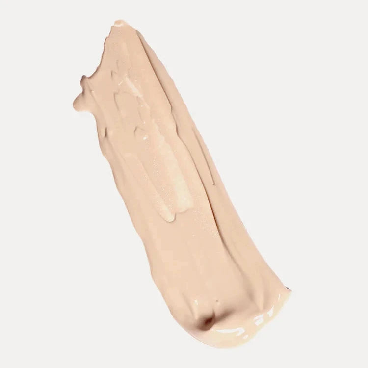 Texturbeispiel Oat Mild Foundation der Farbe Nougat.