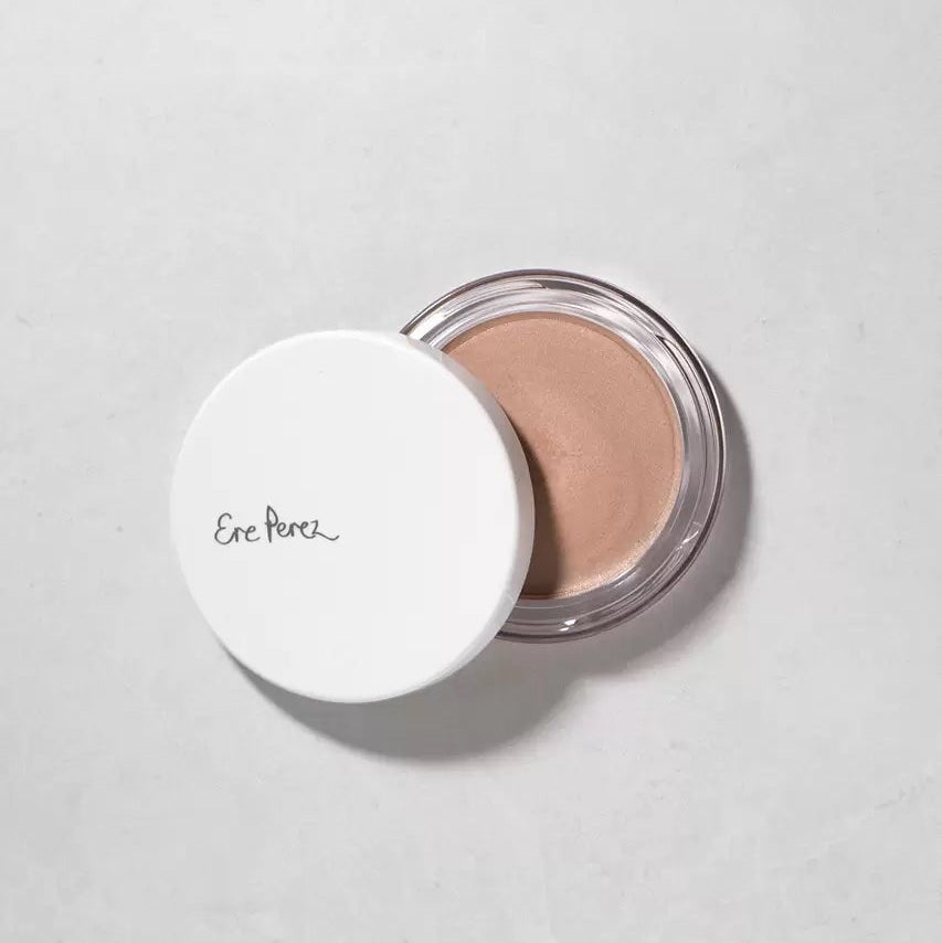 Offener Tiegel Ere Perez Vanilla Highlighter Falling Star auf weißem Untergrund.