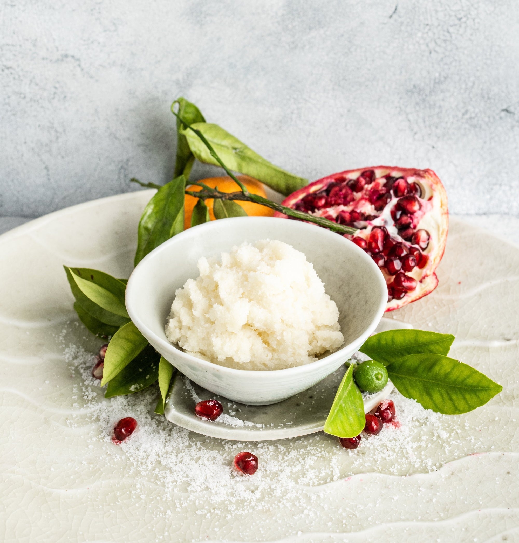 Body scrub, body care, sugar-oil scrub, natural cosmetics, salt-oil scrub