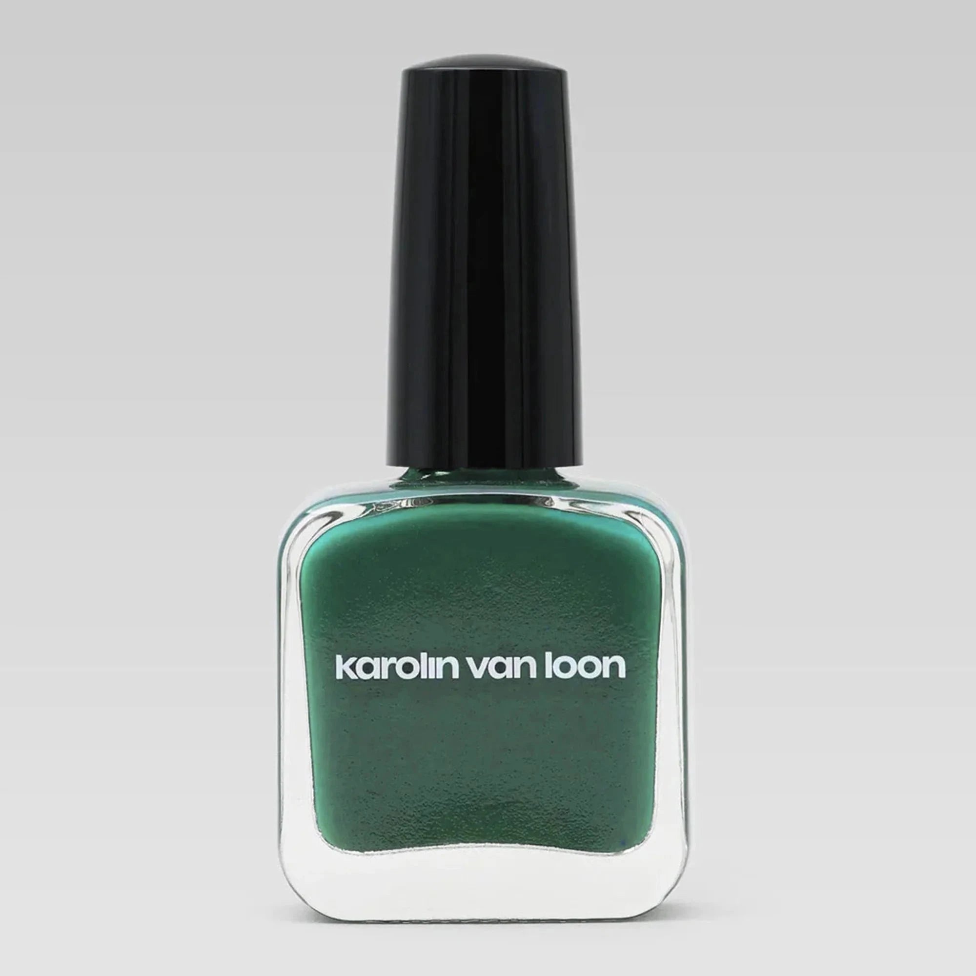 Karolin Van Loon Nagellack 33 Suède Verte – tiefes Smaragdgrün im Flakon.