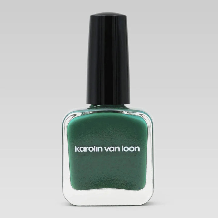 Karolin Van Loon Nagellack 33 Suède Verte – tiefes Smaragdgrün im Flakon.