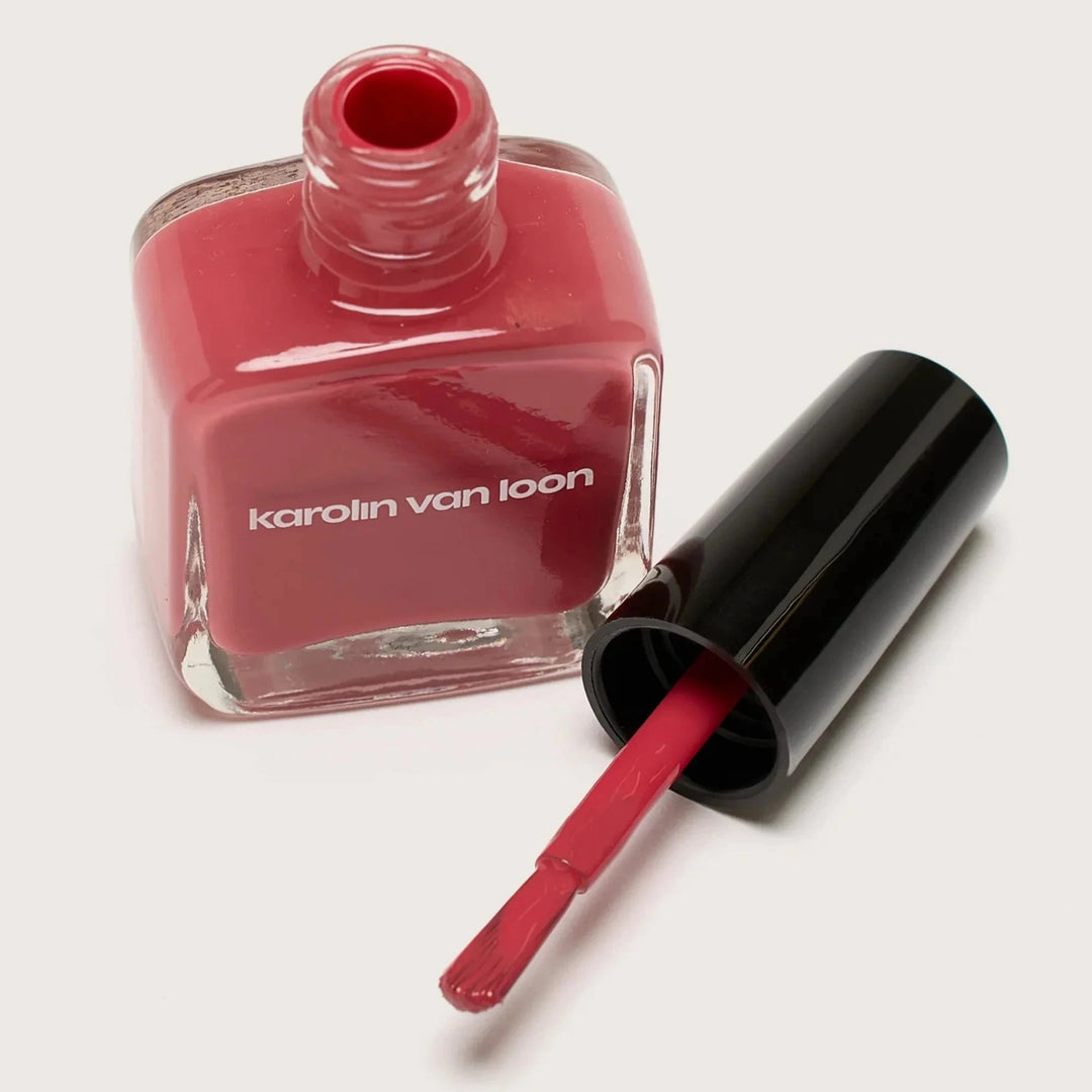 Geöffneter Nagellack 38 Framboise Rose von Karolin van Loon. North Glow