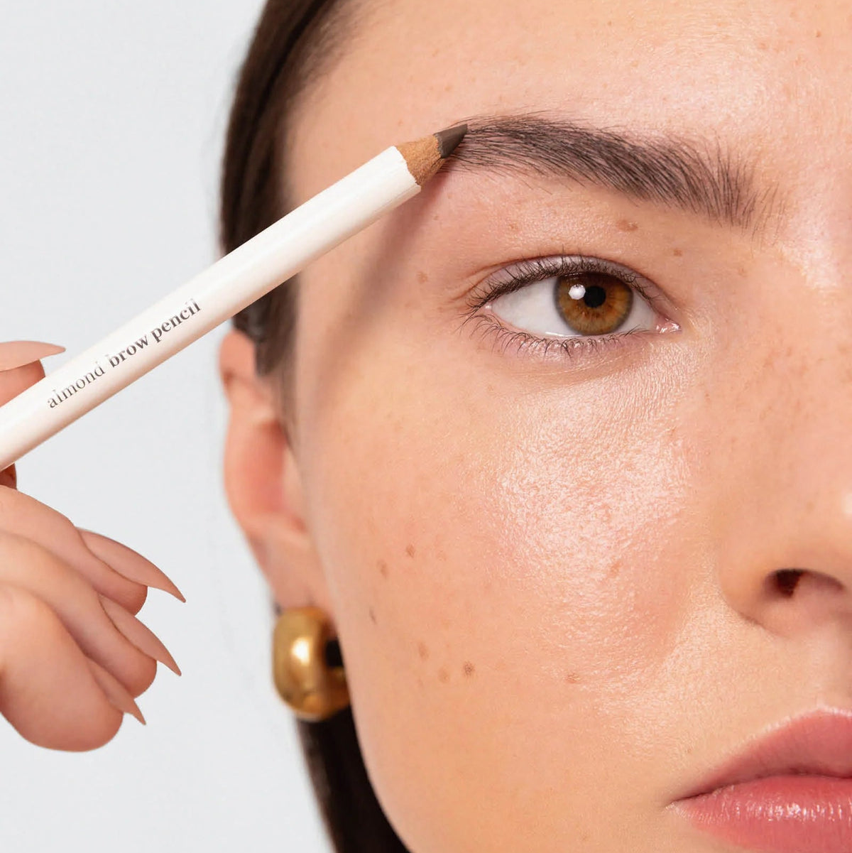 Almond Brow Pencil PERFECT | Ere Perez - Augenbrauenstift