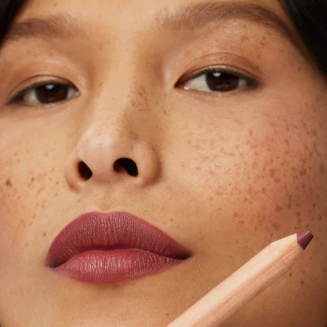 Lip Sketch Hydrating Crayon | ILIA Lipliner North Glow