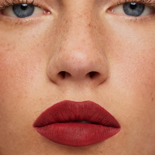 Lip Sketch Hydrating Crayon | ILIA Lipliner