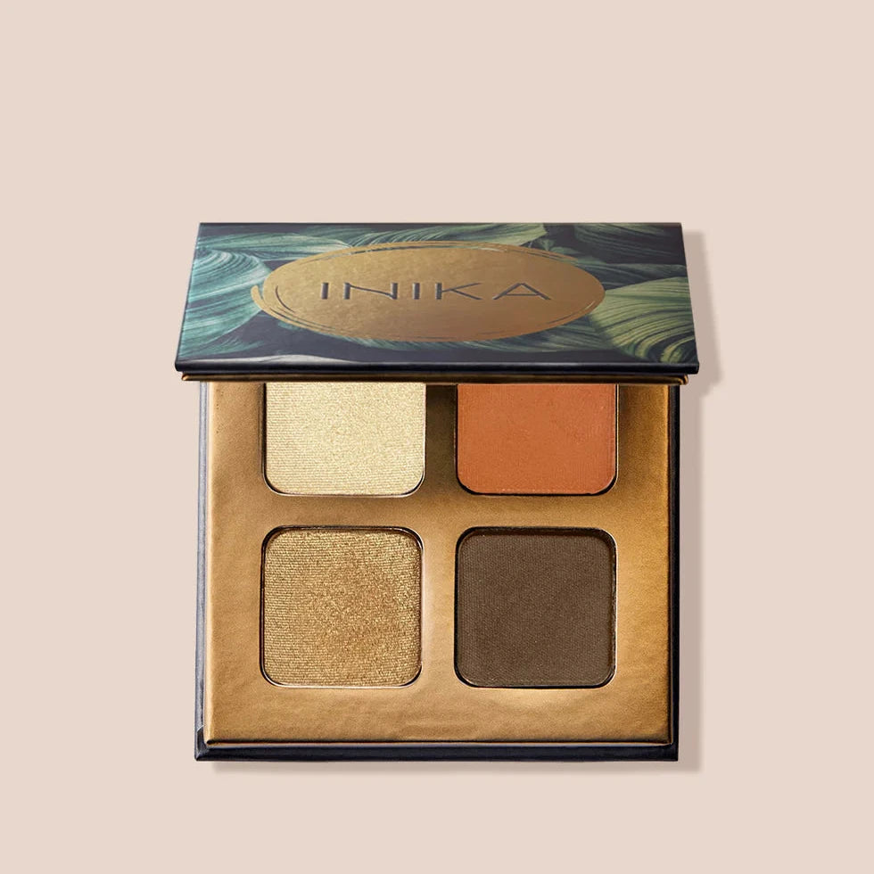 INIKA Organic Quad Eyeshadow Palette (Sunset) leicht geöffnet. North Glow