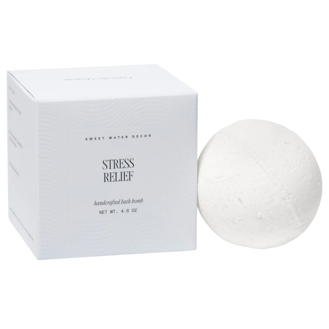 Sweet Water Decor Stress Relief Badebombe in stilvoller Verpackung auf weißem Hintergrund