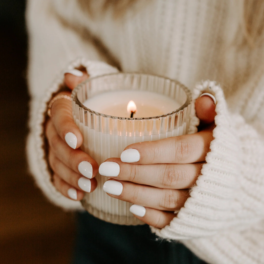 Sojawachskerze "Cashmere & Vanilla" - Kokosmilch, Vanille, Sandelholz North Glow
