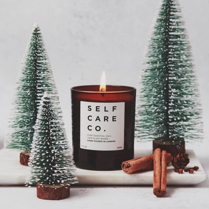 A CALM CHRISTMAS - Sojawachskerze 'Cinnamon, Orange + Clove'