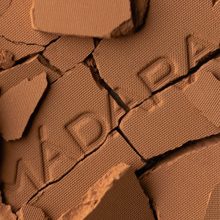 Air Equal Soft Silk Mineral Powder | Madara