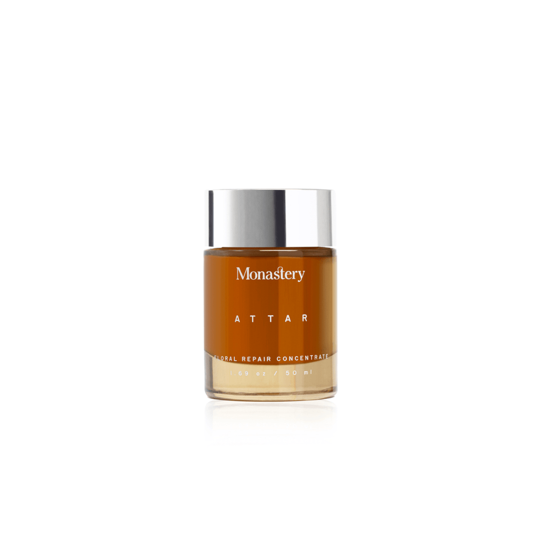 Glastiegel mit silbernem Deckel von Monastery Attar 50ml vor weißem Hintergrund North Glow