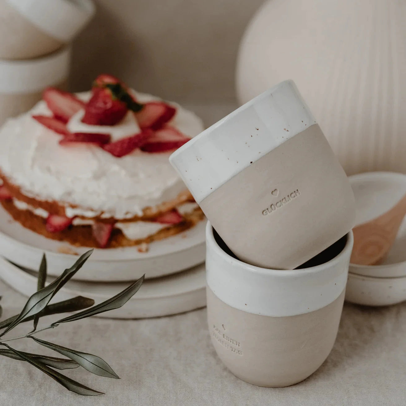 Becher "Glücklich" Eulenschnitt