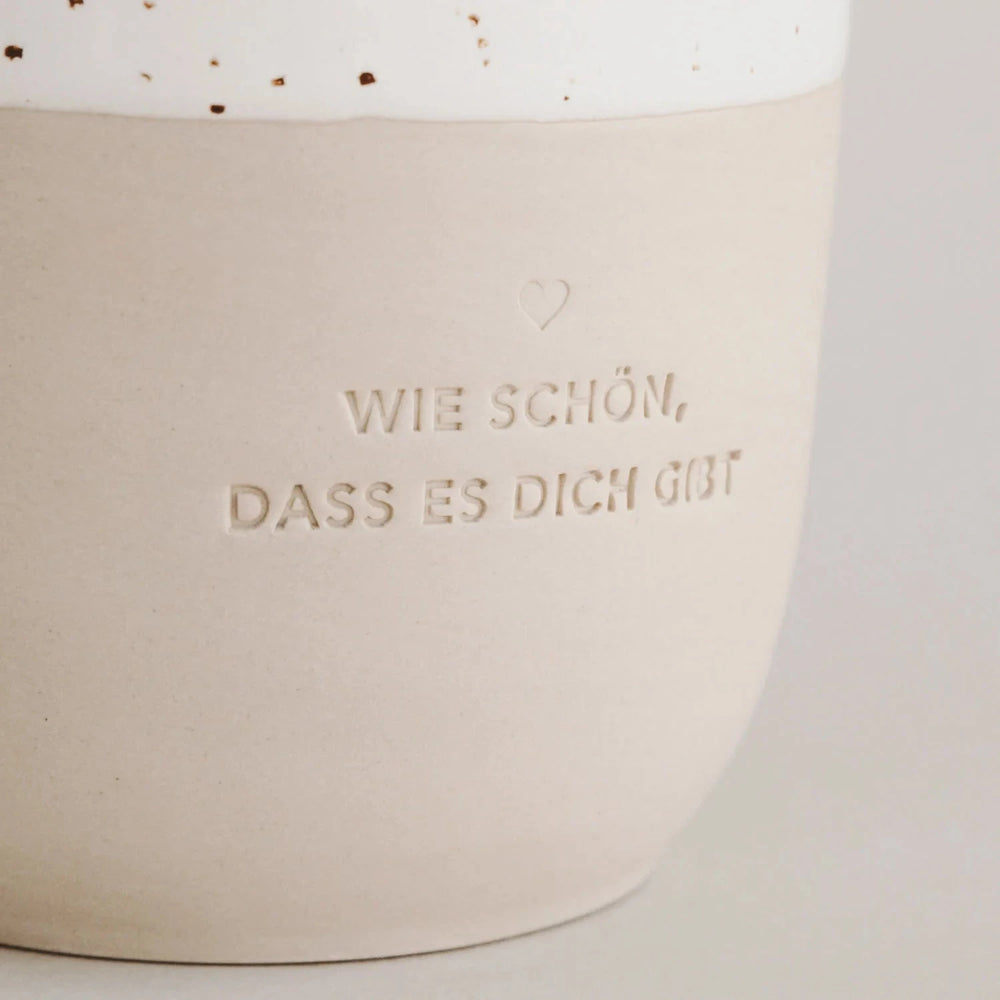 Nahaufnahme Becher Wie schön von Eulenschnitt.