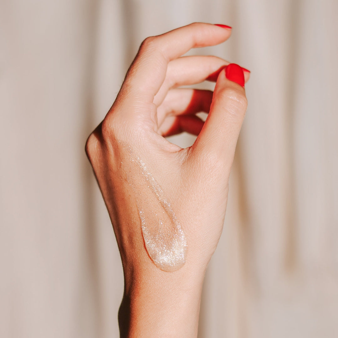 FIG GLOW Shimmer Body Jelly | JouJou - schimmerndes Körpergel North Glow