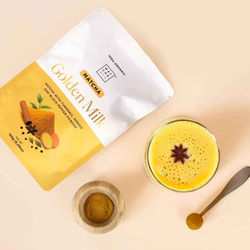 Golden Milk von Matcha & Co als zubereitetes Getränk in einer Tasse