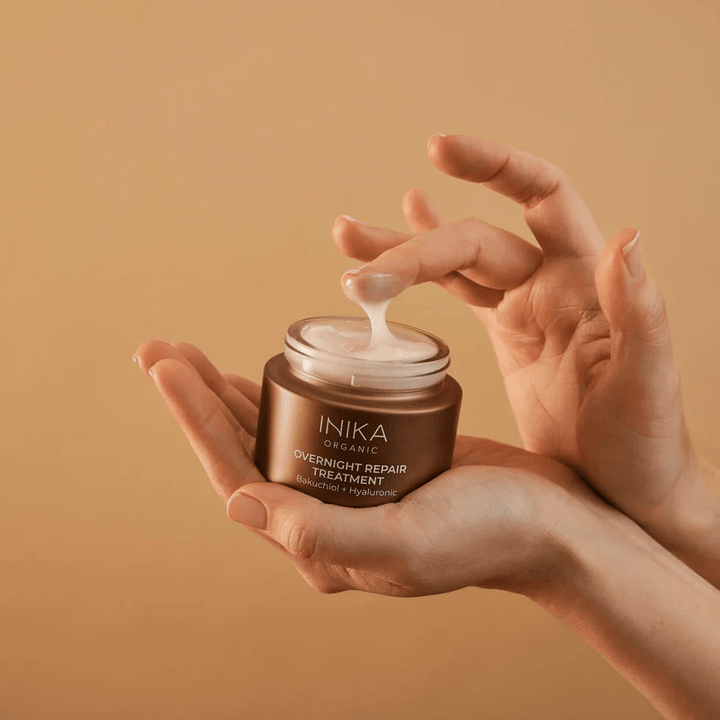 INIKA Overnight Repair Treatment - cremige Textur 