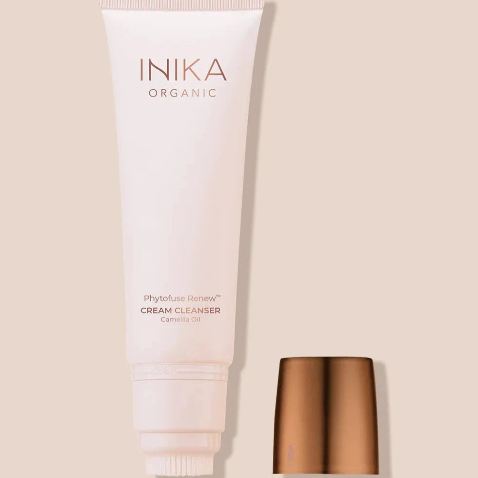 Phytofuse Renew Cream Cleanser geöffnet, der Deckel steht daneben. North Glow