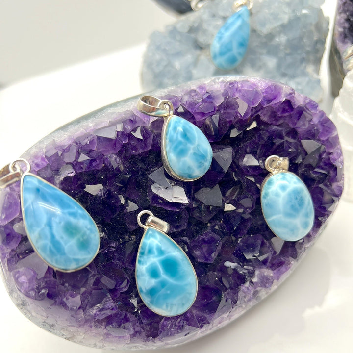 Larimar-Kettenanhänger · Einzelstücke in Silber