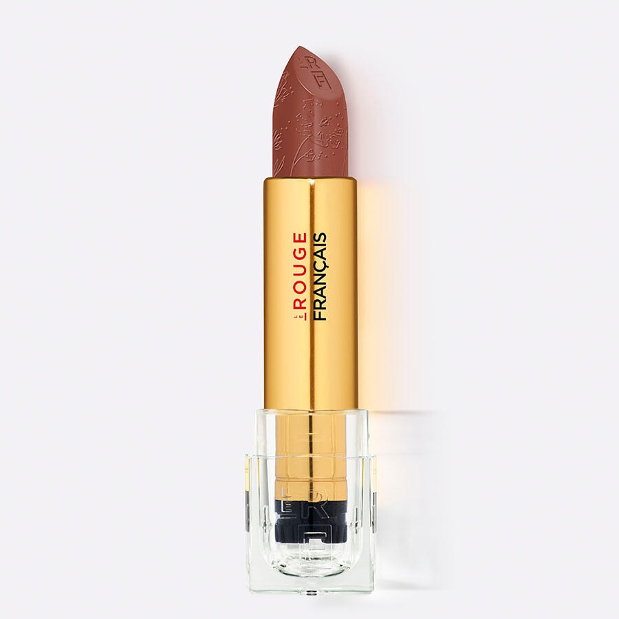 Offener Lippenstift Castanea Le Rouge Francais steht vor weißem Hintergrund.