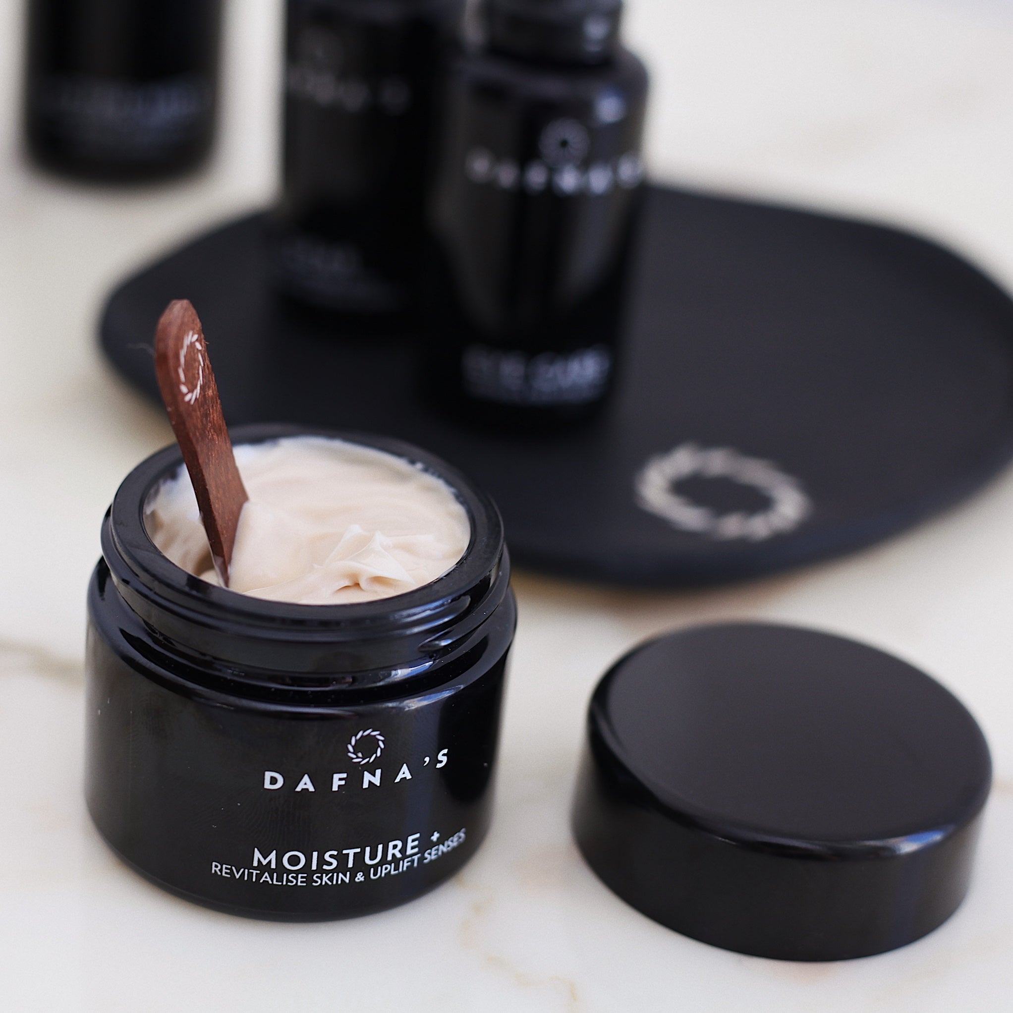 MOISTURE PLUS - DAFNA'S Feuchtigkeitscreme mit Anti Aging-Wirkung