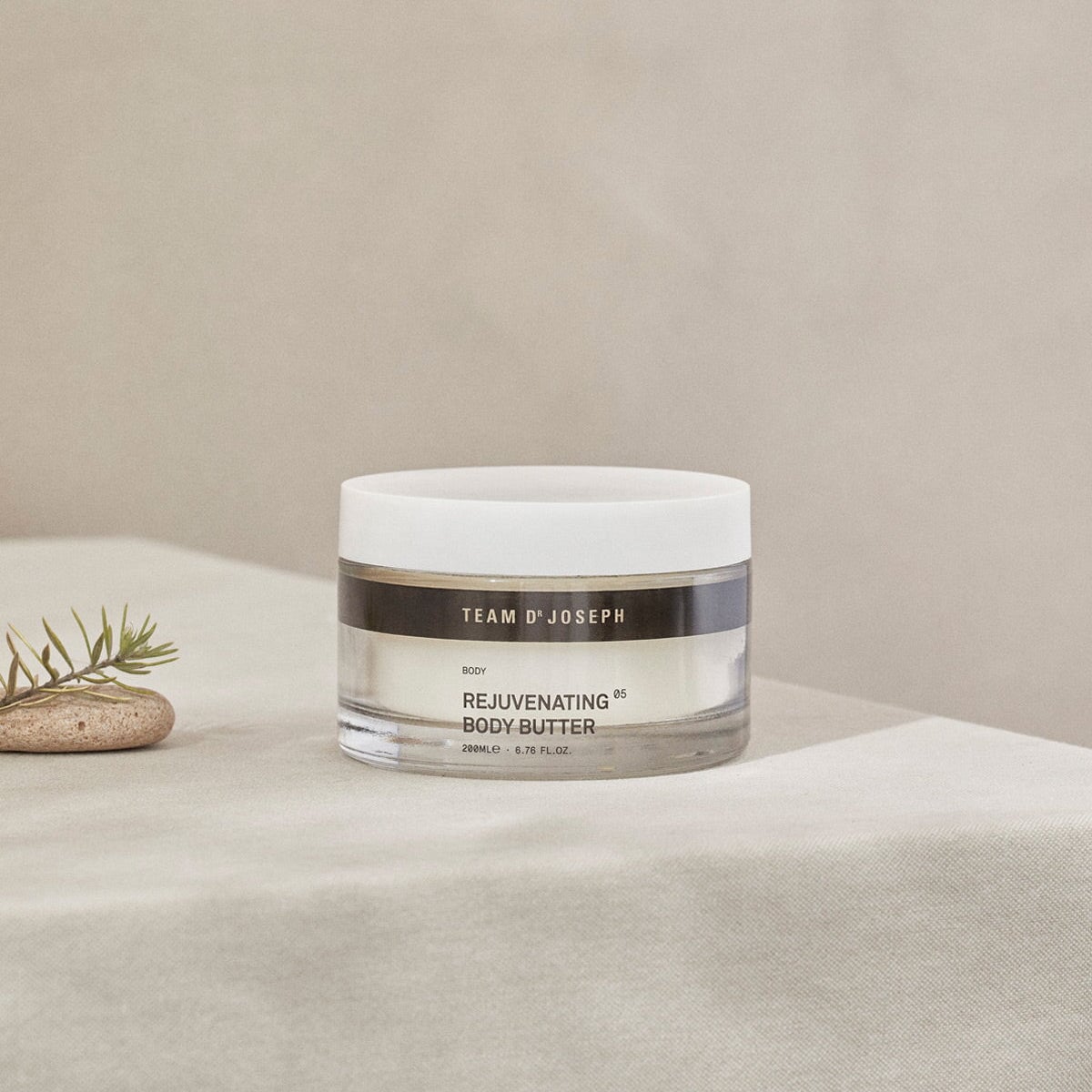 Rejuvenating Body Butter TEAM DR JOSEPH - Reichhaltige Körperbutter