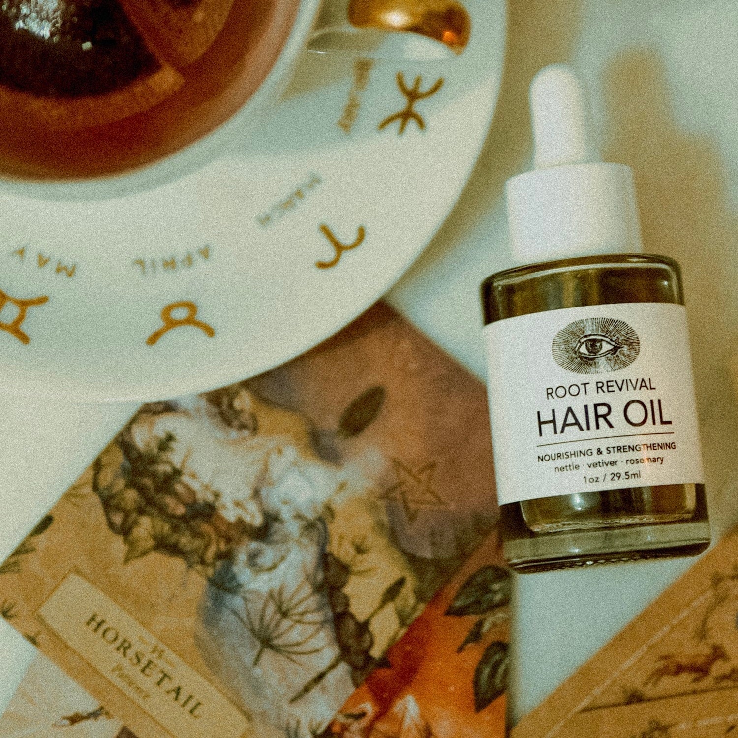 Root Revival HAIR OIL · ANIMA MUNDI - strengthening and nourishing