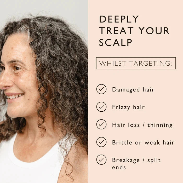 Glänzendes, gepflegtes Haar nach Anwendung des UpCircle Scalp + Hair Oil – weniger Frizz, mehr Geschmeidigkeit North Glow