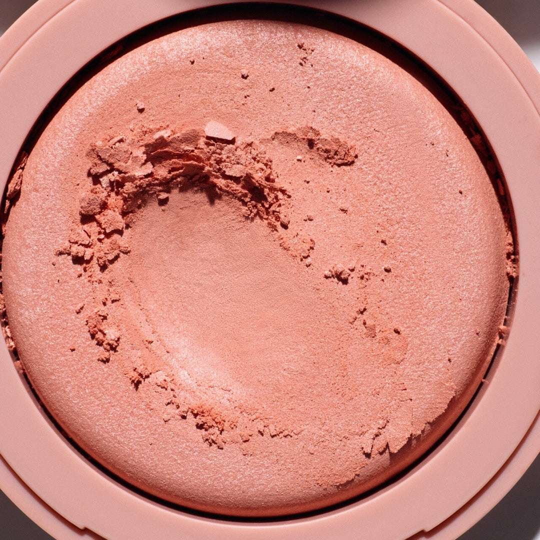 Soft Focus Blurring Blush in 8 Farbtönen - ILIA Beauty North Glow
