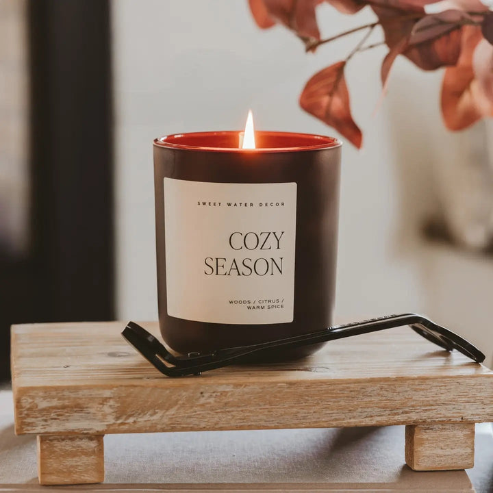 Sojawachskerze "COZY SEASON" braunes Mattglas - SWEET WATER DECOR