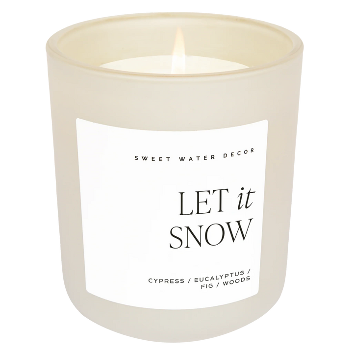 Sweet Water Decor Duftkerze Let It Snow im Milchglas.