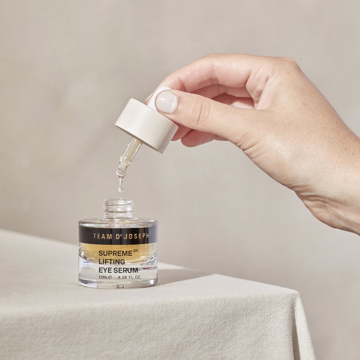 Supreme Lifting Eye Serum TEAM DR JOSEPH - glättendes Augenserum