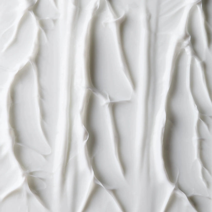 Sanfte, reichhaltige Textur der The Bliss Rich Cream – feuchtigkeitsspendende Pflege für trockene Haut