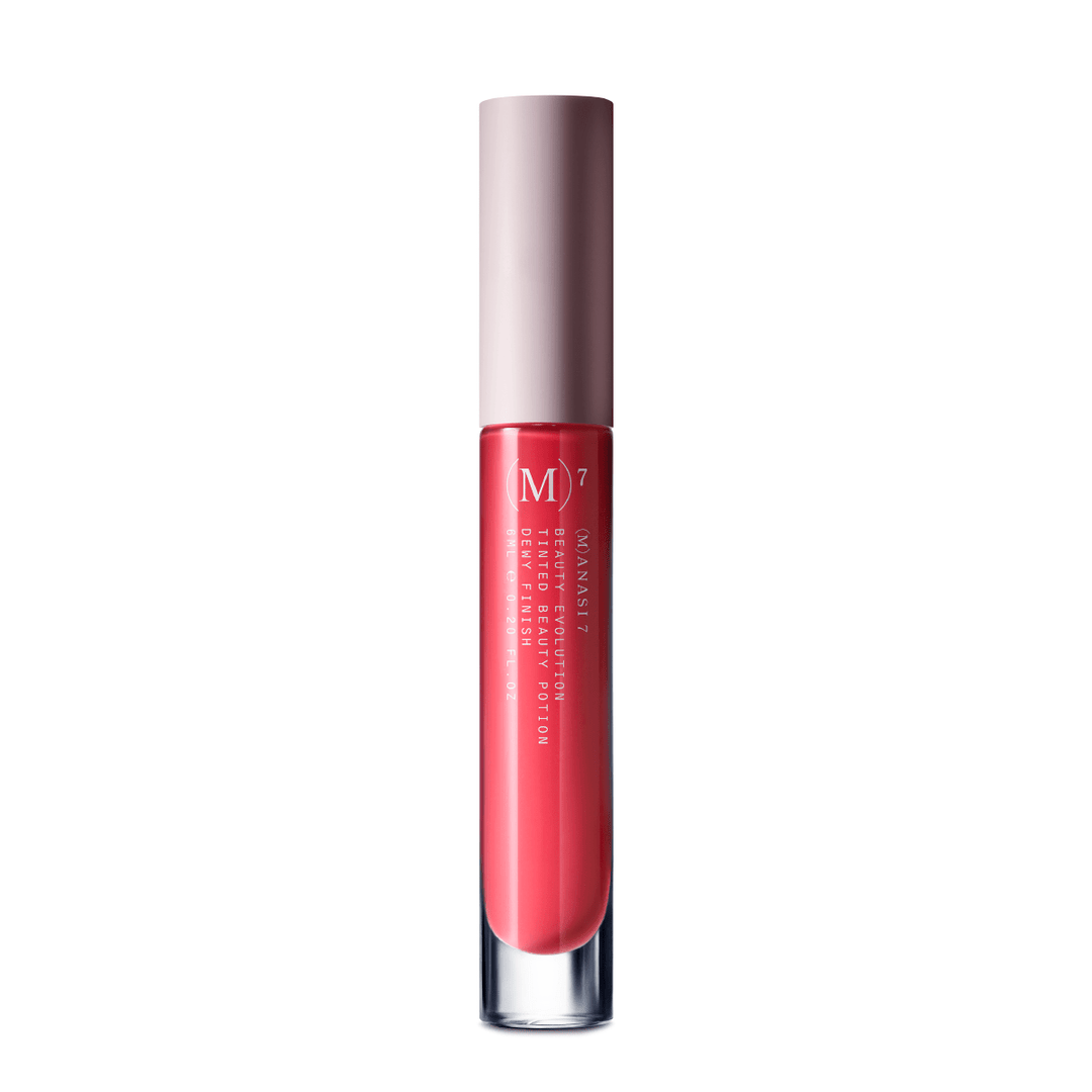 Manasi 7 Tinted Beauty Potion Azalea - Lipgloss vor weißem Hintergrund. North Glow